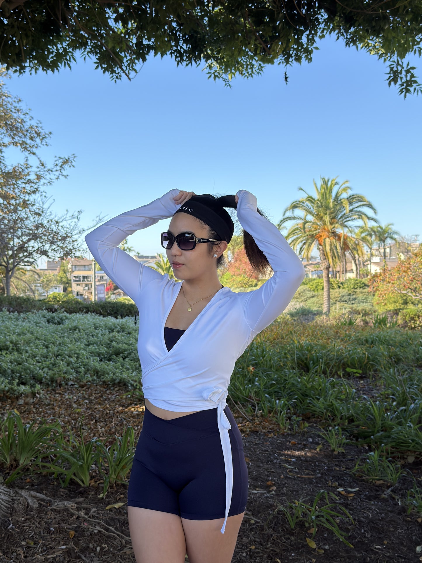 Little Luxuries: Vero Headband + Cove Wrap Top