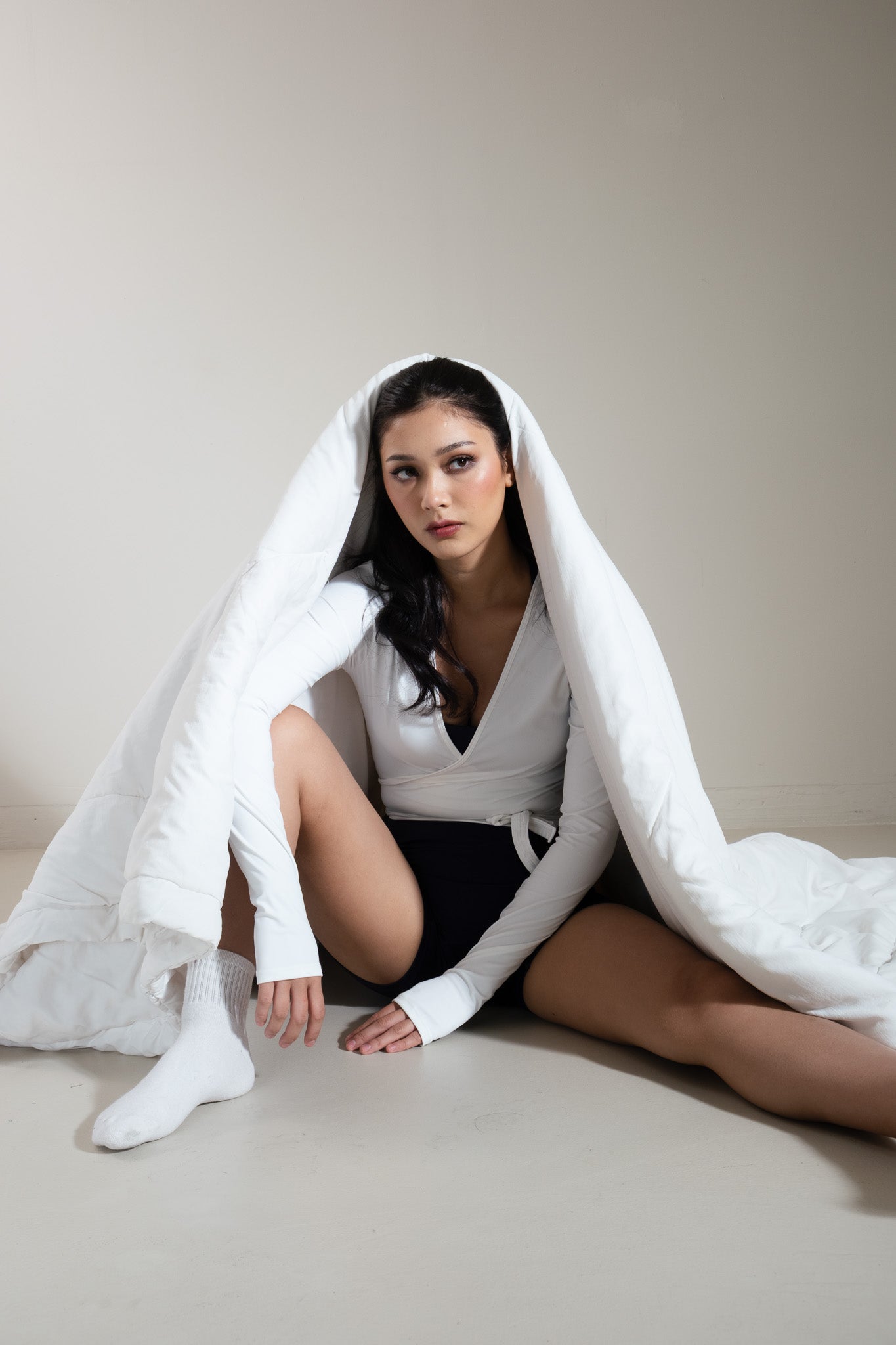 Little Luxuries: Vero Headband + Cove Wrap Top